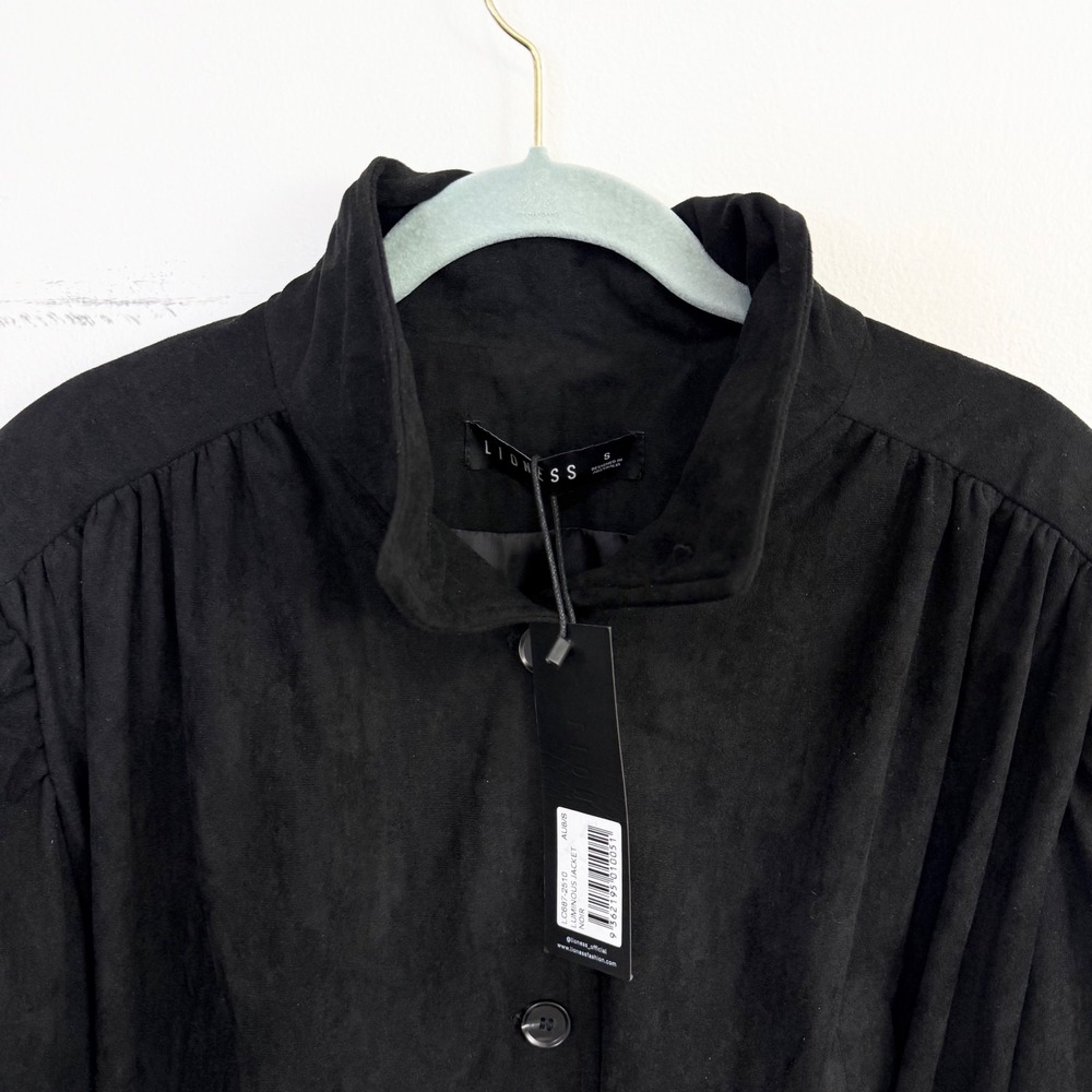 Lioness Black Cropped Bomber Jacket - Picture 4 of 7